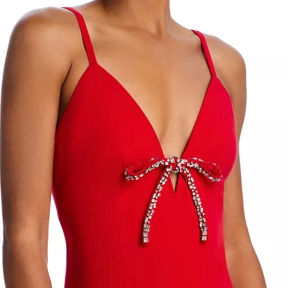 Cinq a Sept Adele Bow Gown in Candy Apple Red - Picture 2 of 5